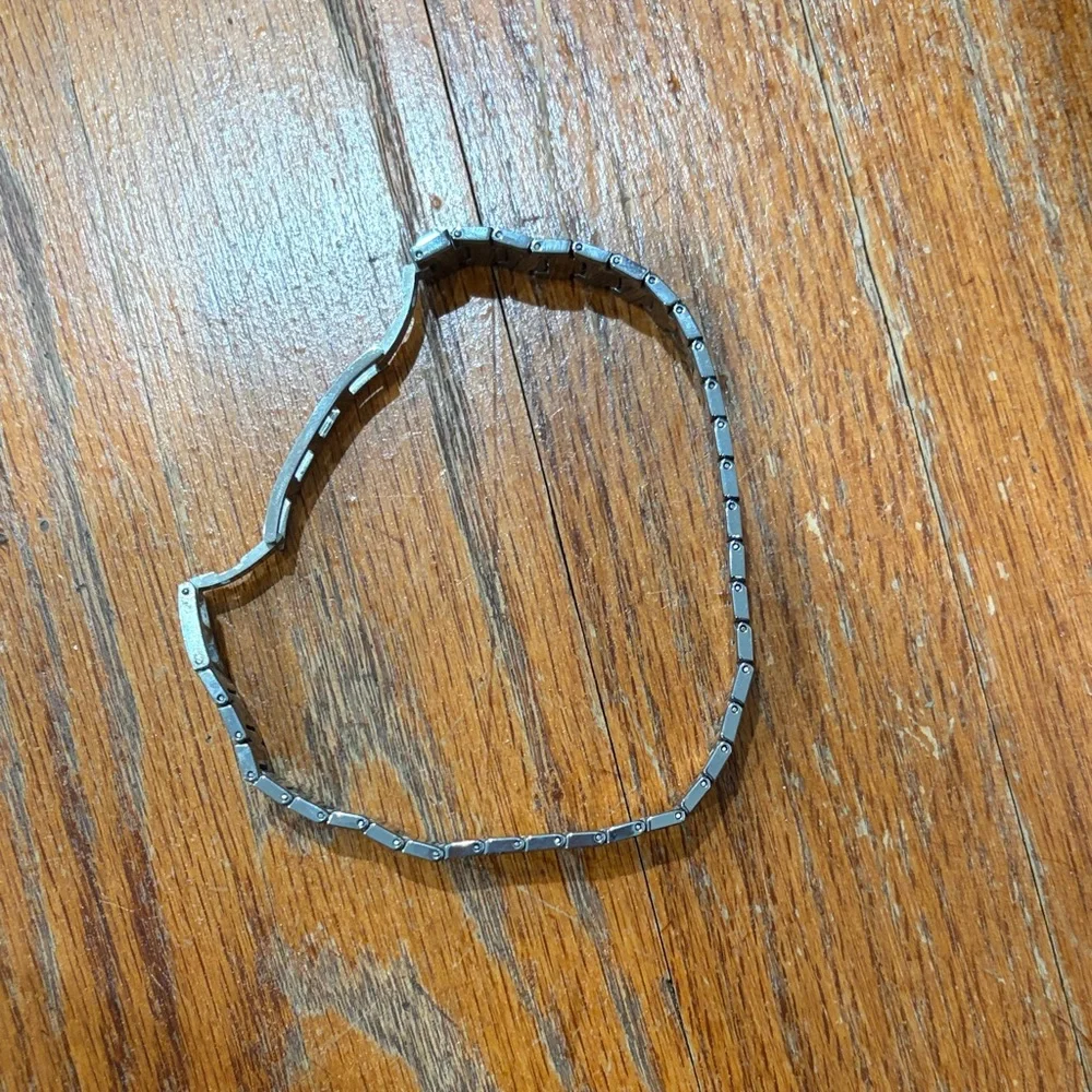 Silver Metal bracelet